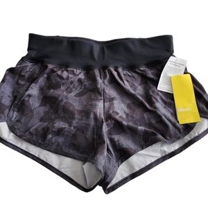 Zella NWT Running‎ Gym Shorts size Small
